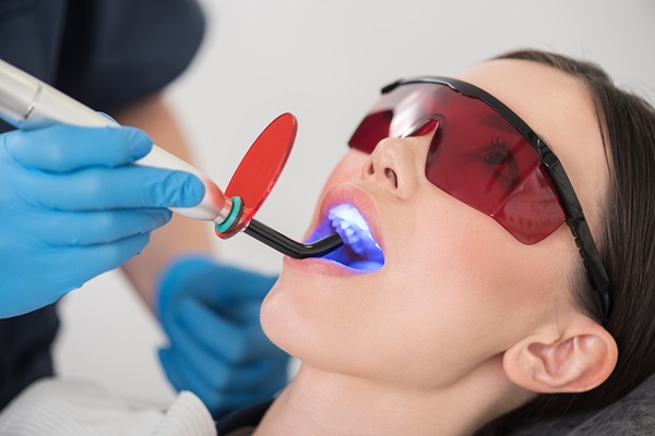 Laser Dentistry Vs  Traditional Dentistry